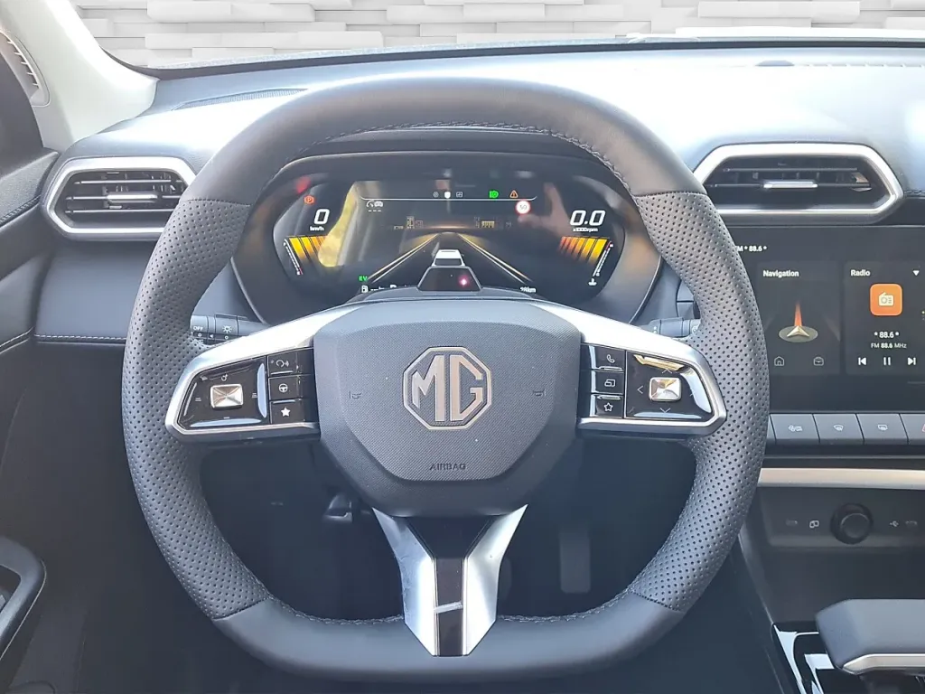 MG ZS 1.5 Hybrid+ Luxury SUV / Terénne vozidlo – Obrázok 11