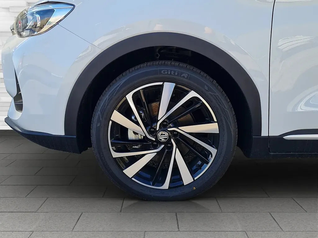 MG ZS 1.5 Hybrid+ Luxury SUV / Terénne vozidlo – Obrázok 6