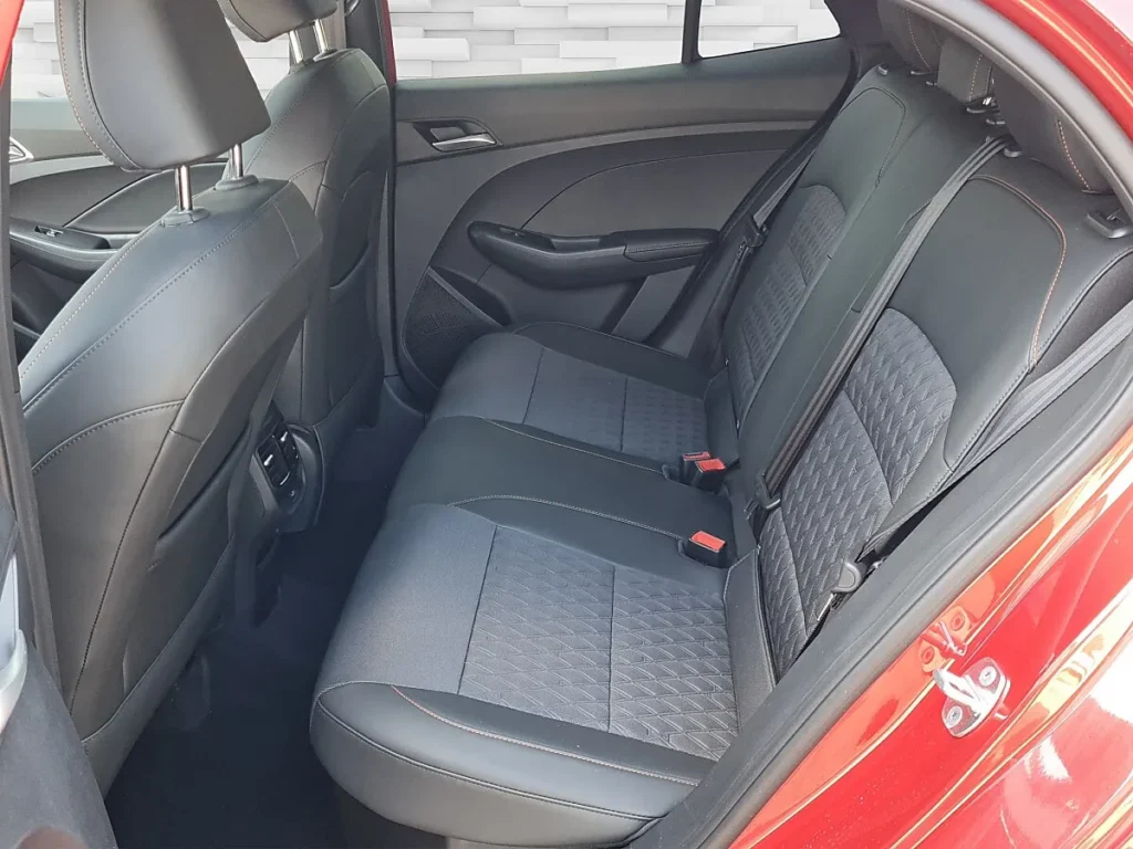 Vehicle 1122406927 - Image 7