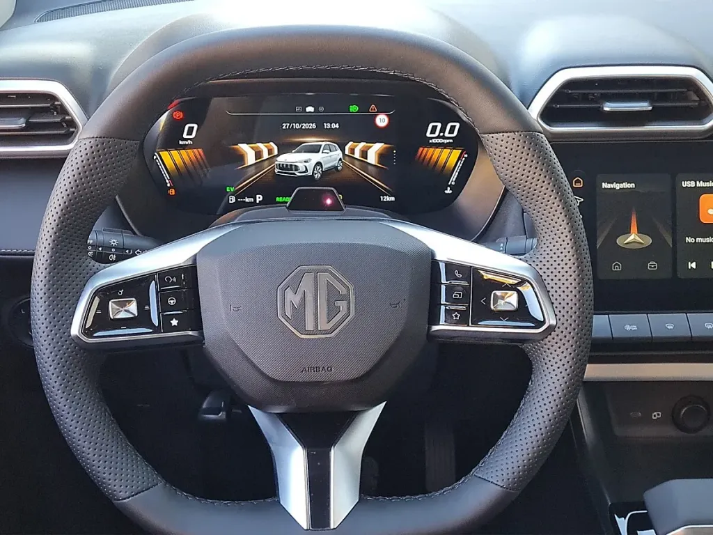 MG ZS 1.5 Hybrid+ Luxury SUV / Geländewagen – Bild 11