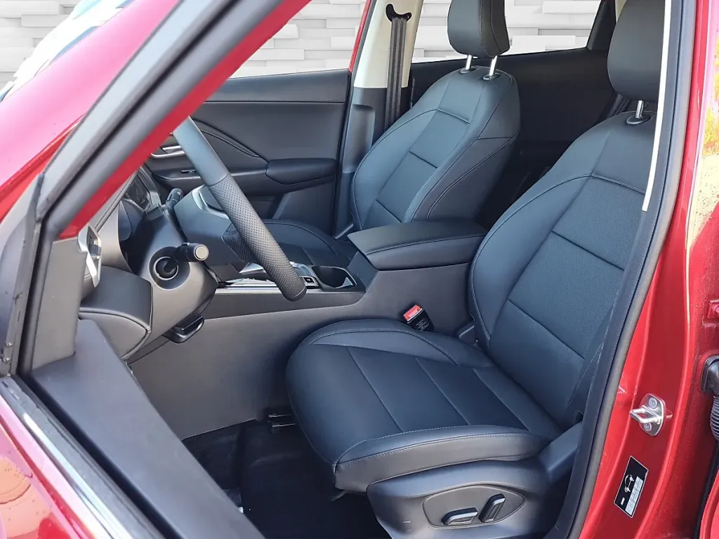 MG ZS 1.5 Hybrid+ Luxury SUV / Geländewagen – Bild 7