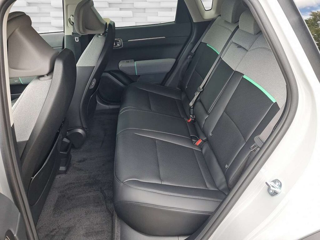 Vehicle 1238300933 - Image 8