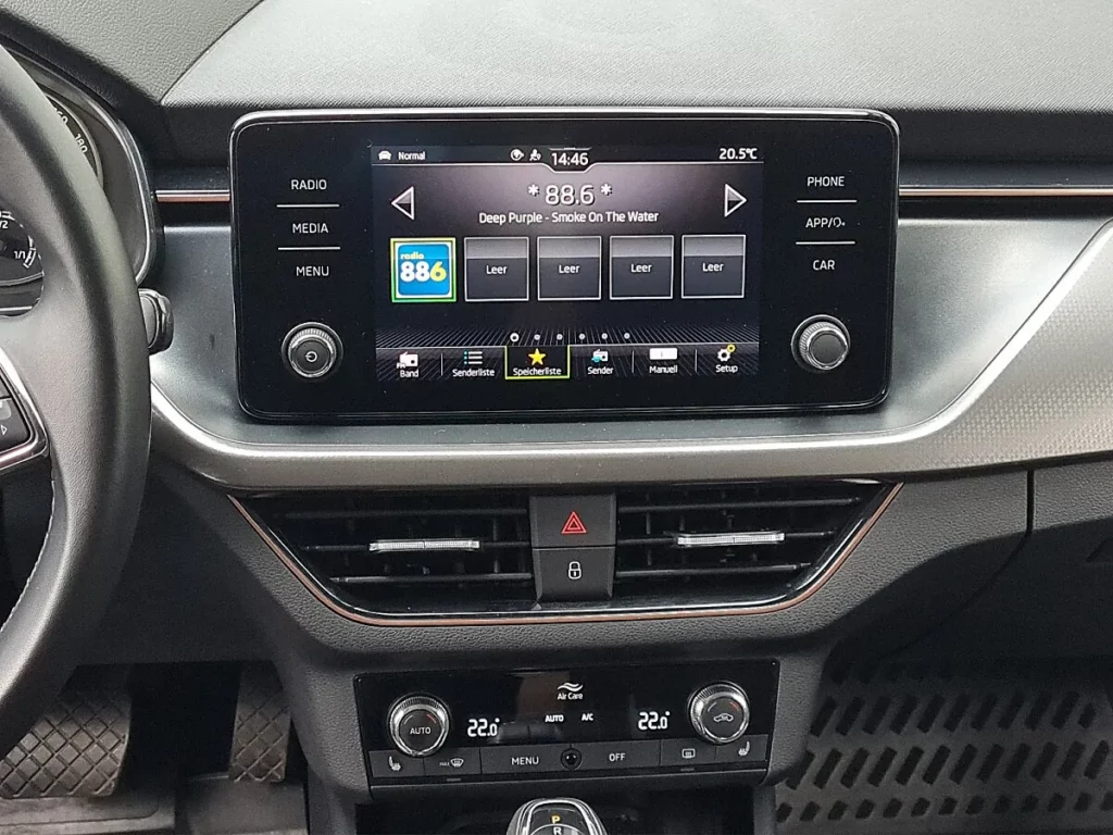 Vehicle 1266288395 - Image 13