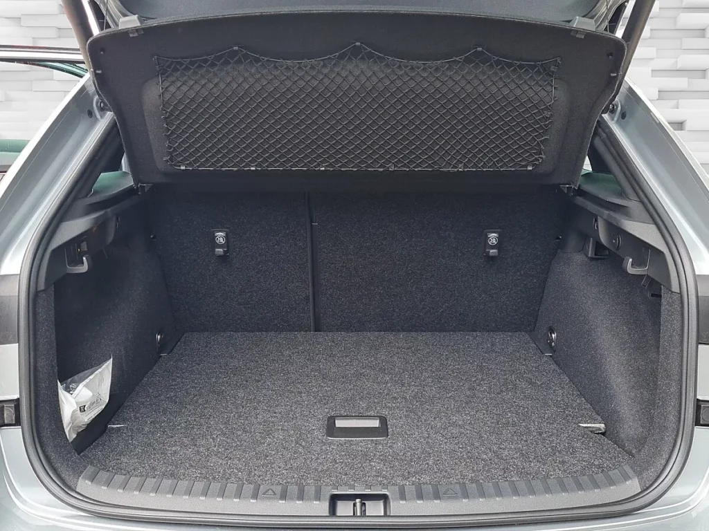Vehicle 1281679264 - Image 9