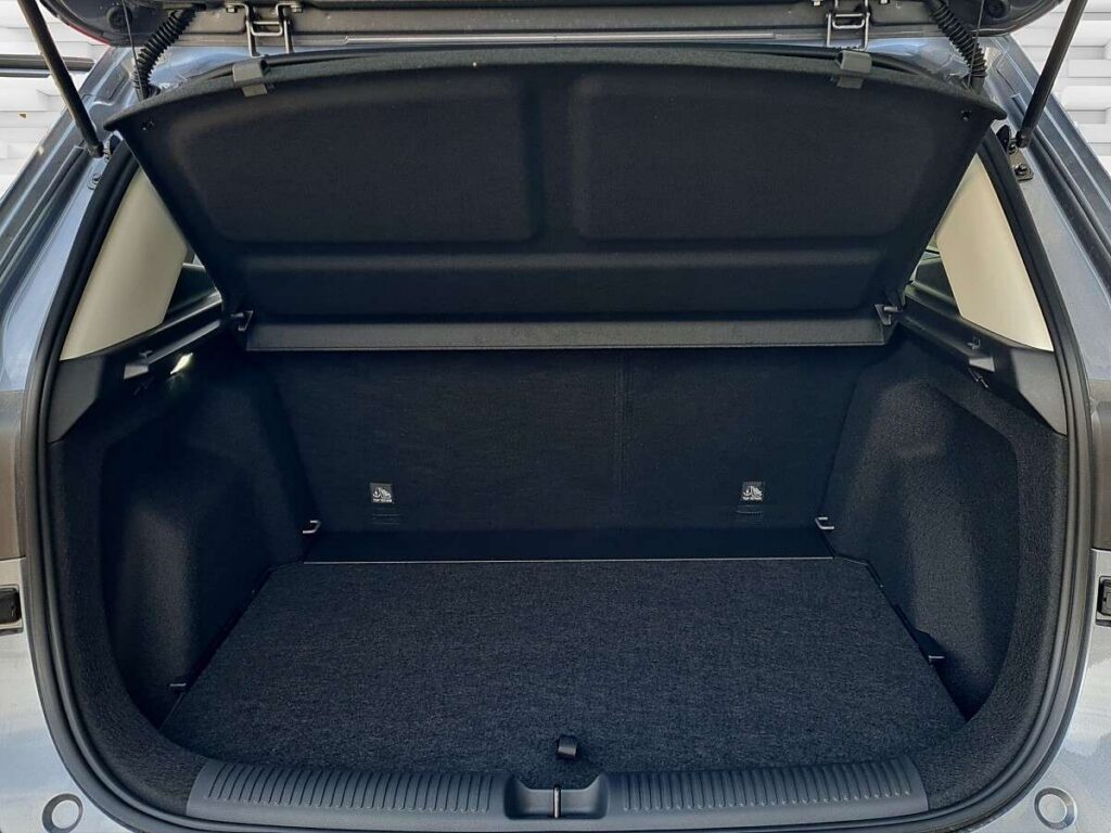 Vehicle 1383210768 - Image 9