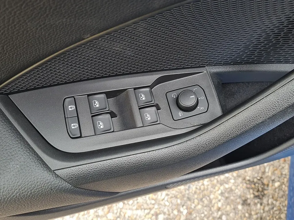 Skoda Octavia 1.5 TSI mHEV Sportline Kombi / Family Van – Bild 15