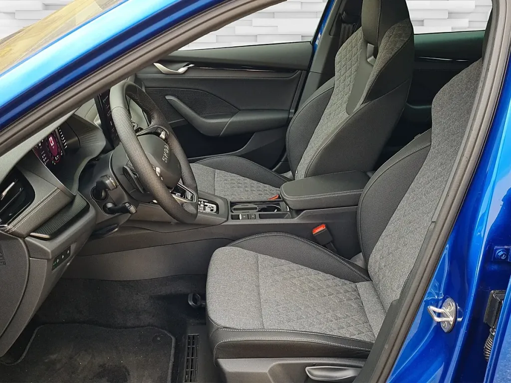 Skoda Octavia 1.5 TSI mHEV Sportline Kombi / Family Van – Bild 7