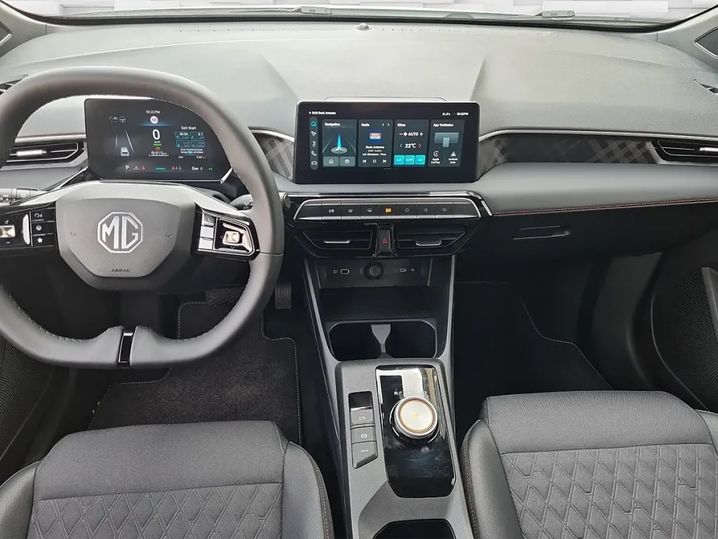 MG MG3 Hybrid+ Luxury Limousine – Image 14