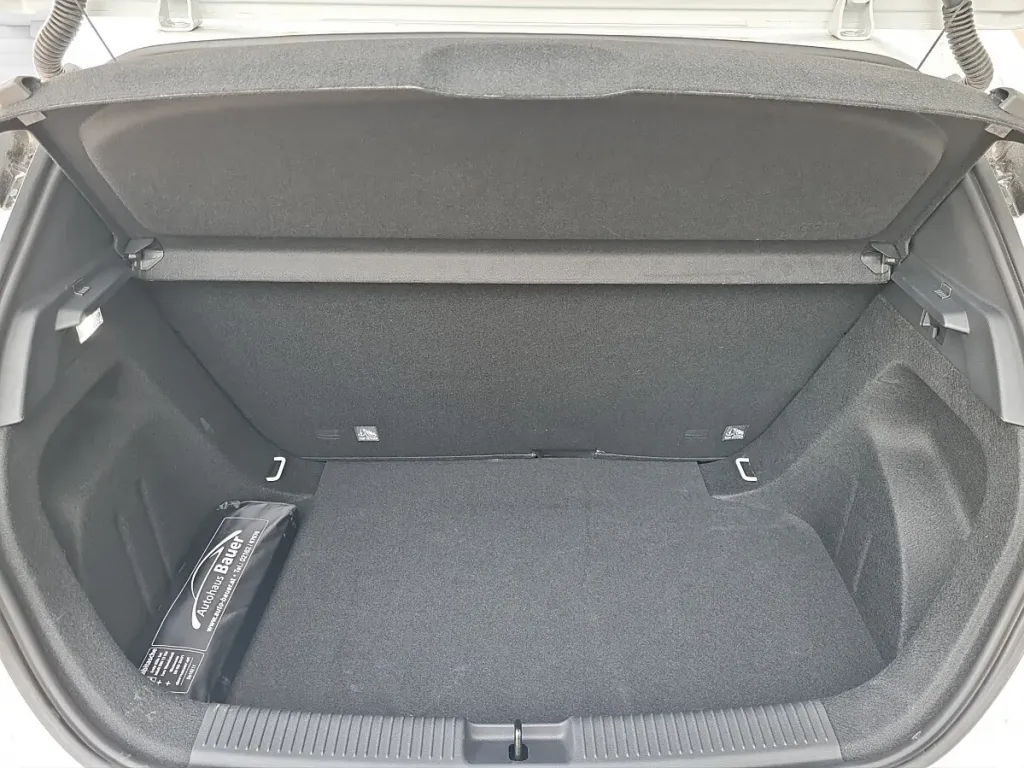MG MG3 Hybrid+ Luxury Limousine – Image 9