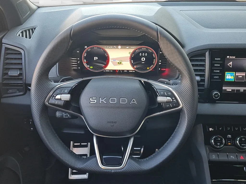 Vehicle 1556126617 - Image 11