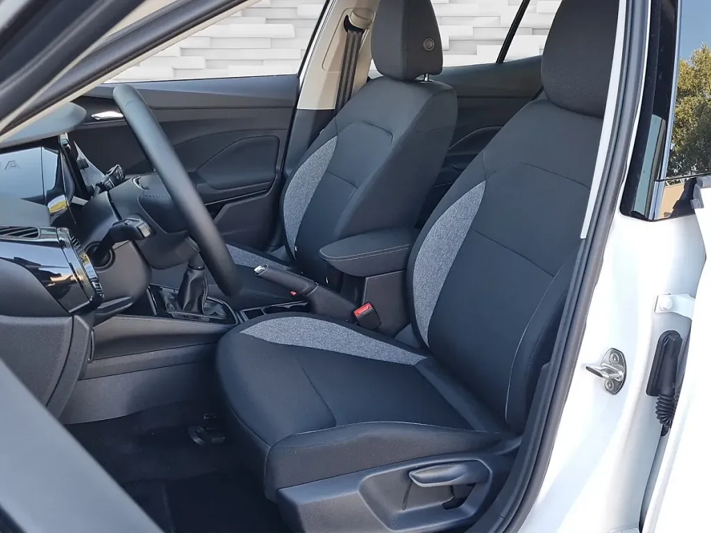 Skoda Fabia 1.0 TSI Essence Limousine – Obrázok 7