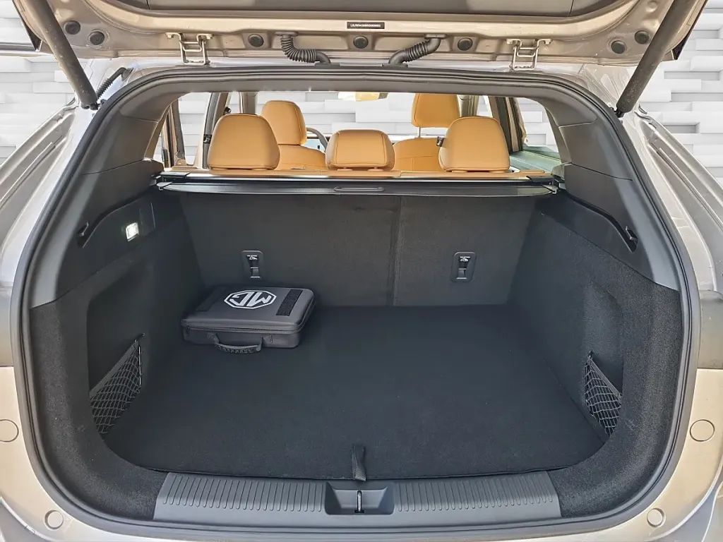 MG HS PHEV+ Luxury SUV / Terénne vozidlo – Obrázok 9