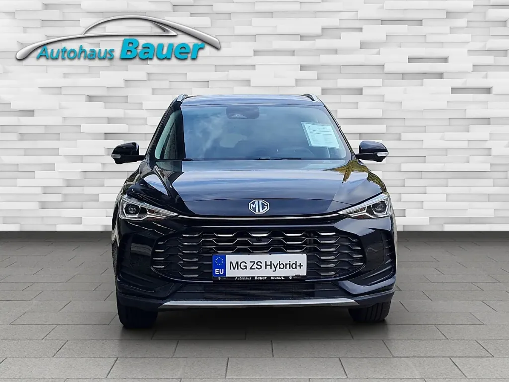 MG ZS 1.5 Hybrid+ Luxury SUV / Off-road vehicle – Image 2