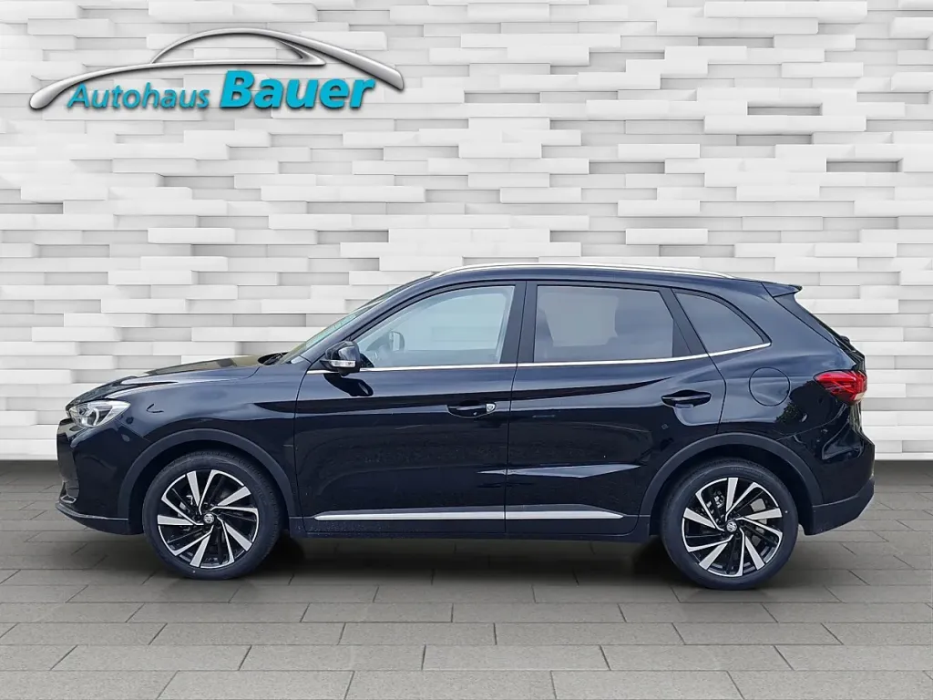 MG ZS 1.5 Hybrid+ Luxury SUV / Off-road vehicle – Image 3