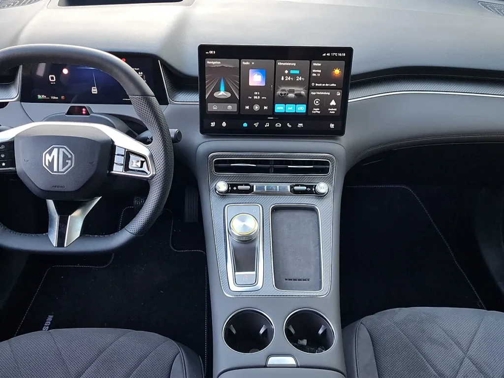 Vehicle 1732670519 - Image 14
