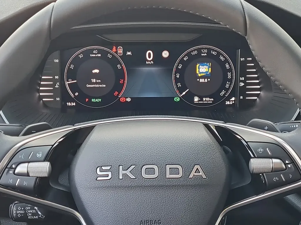 Skoda Octavia Kombi 1,5 TSI mHEV Selection DSG Kombi / Family Van – 12. kép