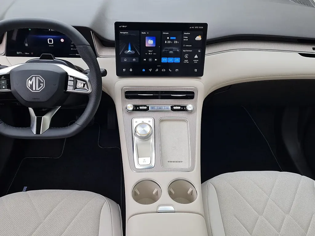 MG MGS6 Luxury SUV / Geländewagen – Obrázok 14