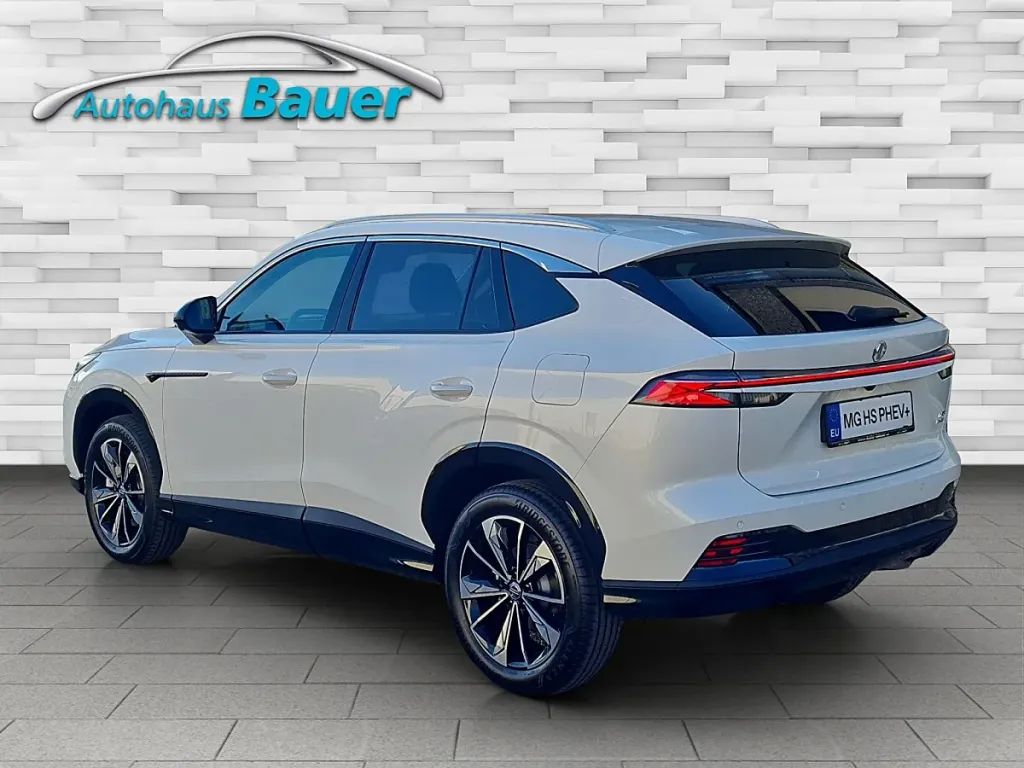 MG HS PHEV+ Luxury SUV / Off-road vehicle – Image 4