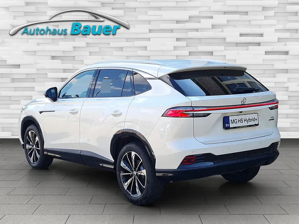 MG HS Hybrid+ Luxury + Heated steering wheel SUV / Off-road vehicle – Image 4