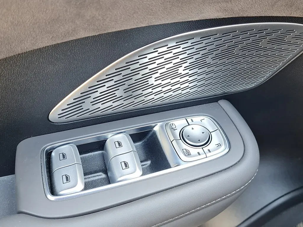 MG MGS6 77 kWh Luxury SUV / All-terrain vehicle – Image 15