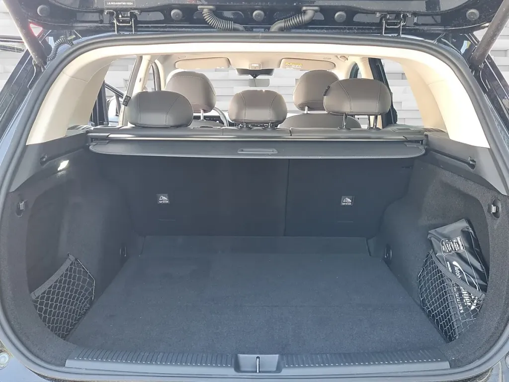 MG MGS6 77 kWh Luxury SUV / All-terrain vehicle – Image 9