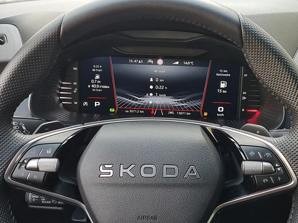 Skoda Scala 1.0 TSI Monte Carlo DSG Limousine – Image 12