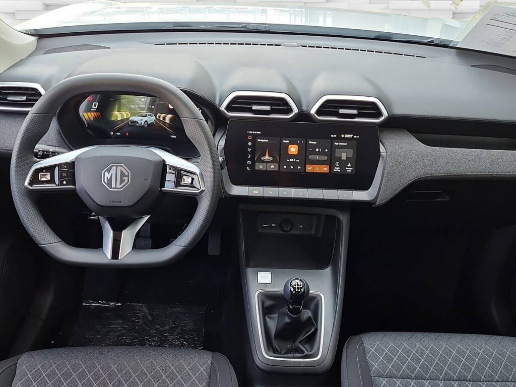 Vehicle 2094356444 - Image 14