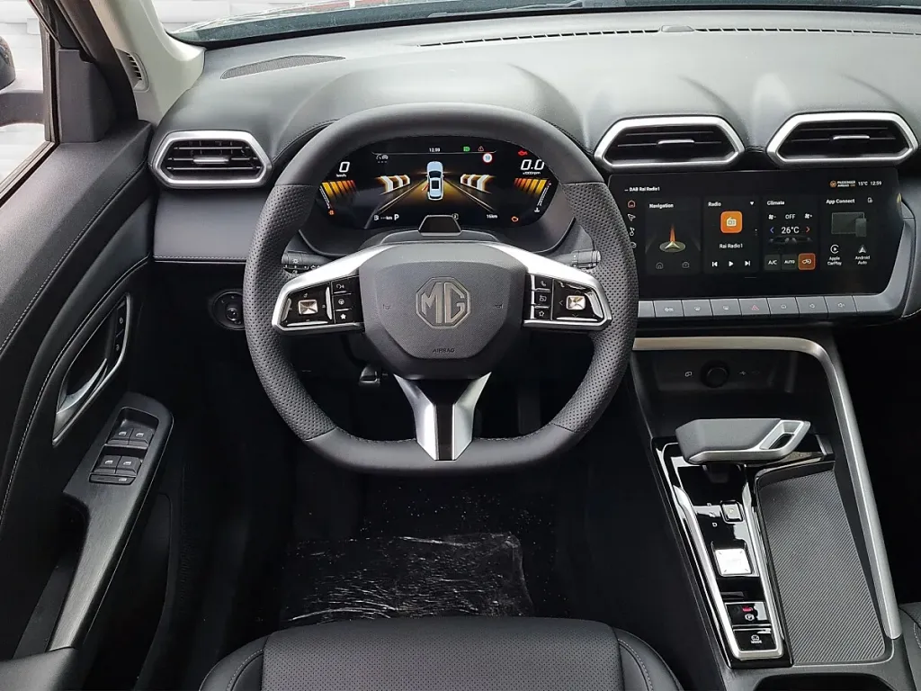 MG ZS 1.5 Hybrid+ Luxury SUV / Geländewagen – Bild 10