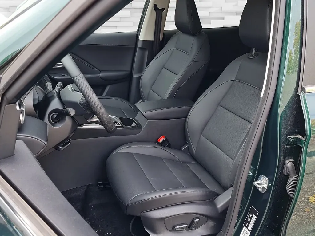MG ZS 1.5 Hybrid+ Luxury SUV / Geländewagen – Bild 7