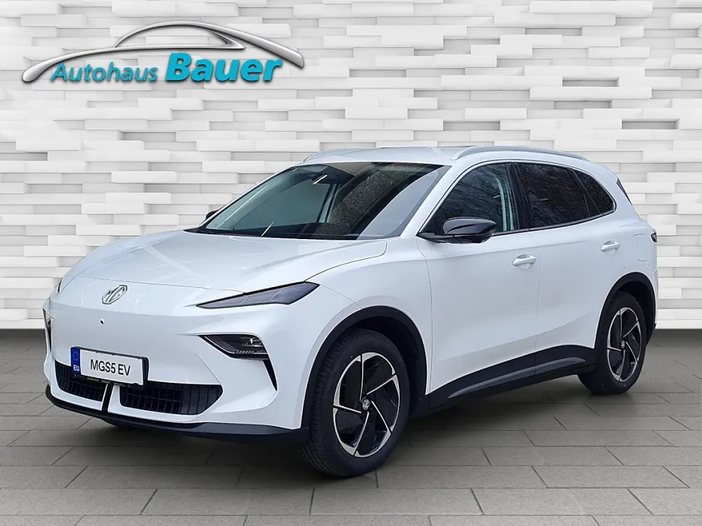 MG MGS5 EV Luxury 64 kWh SUV / Geländewagen