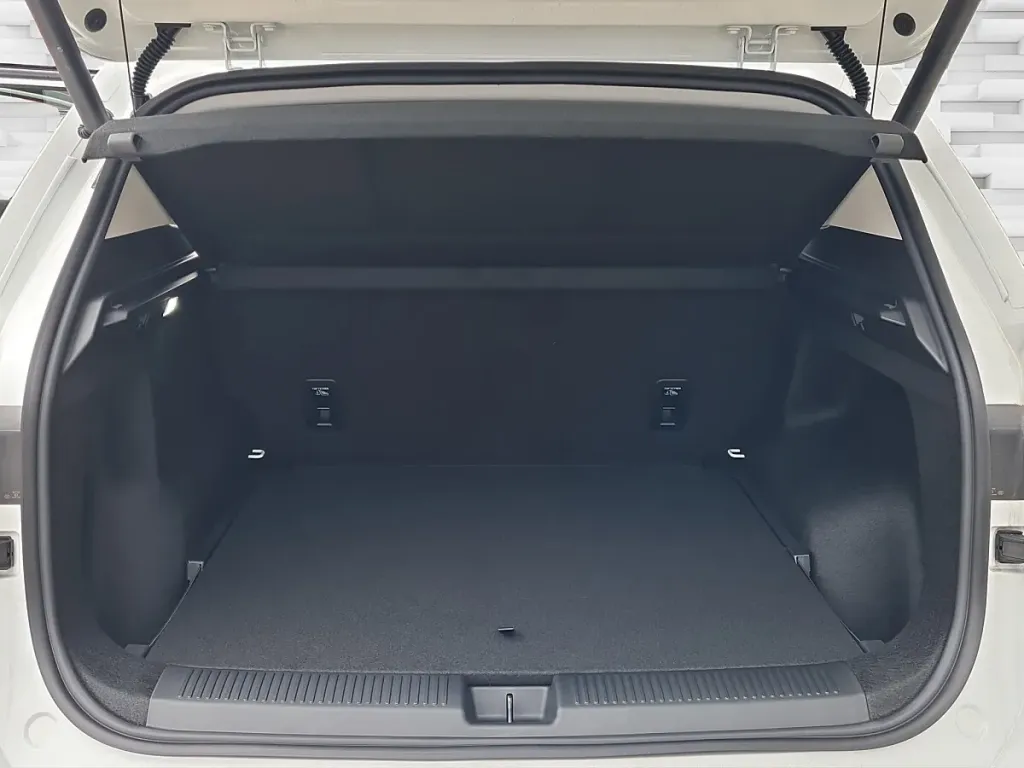 MG MGS5 EV Luxury 64 kWh SUV / Geländewagen – Obrázok 9