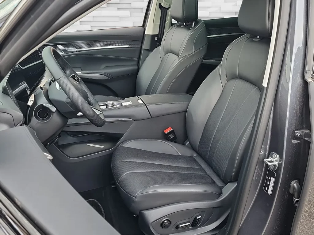 Vehicle 926879603 - Image 7