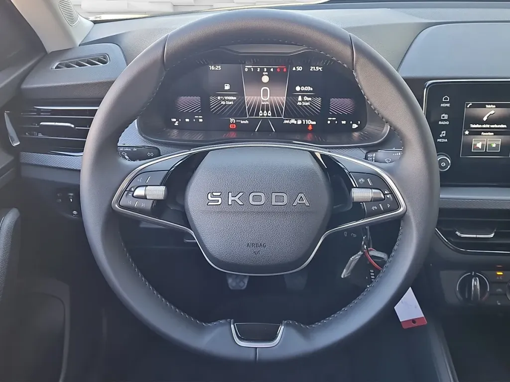 Skoda Kamiq 1,0 TSI Essence SUV / Terénne vozidlo – Obrázok 11