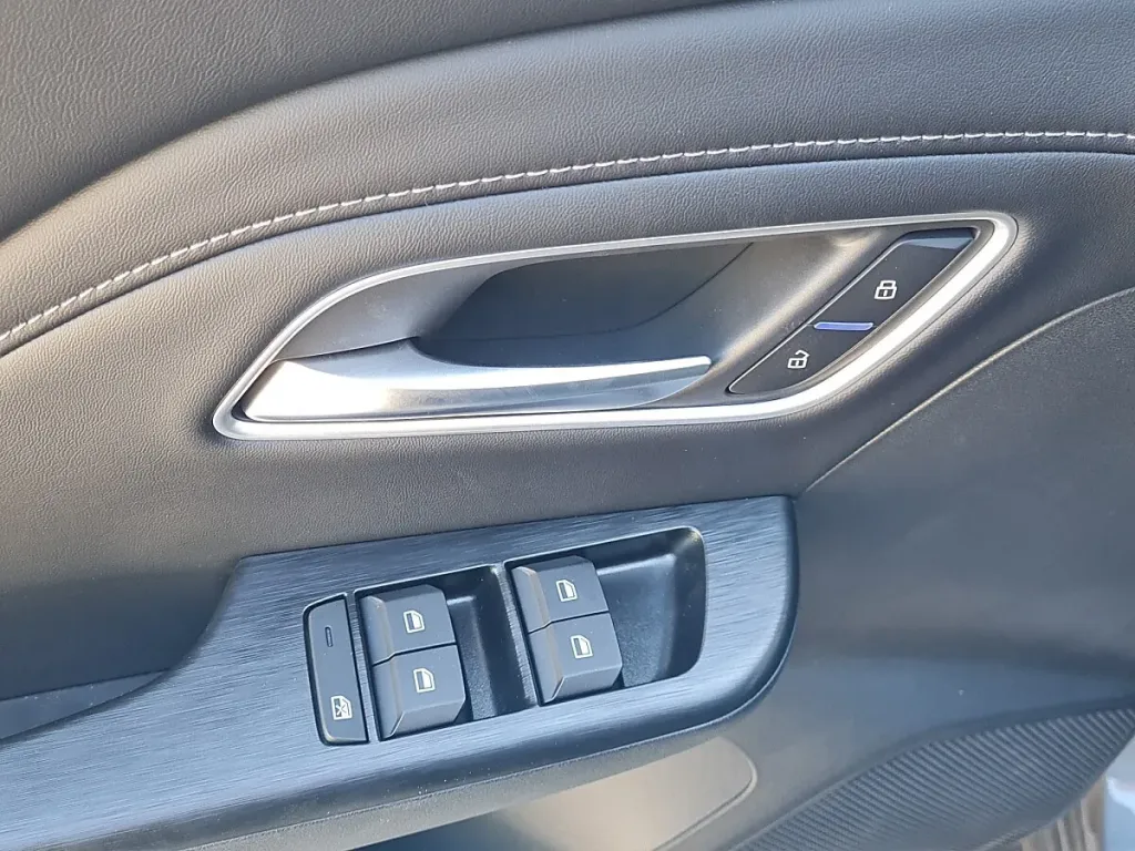 MG ZS 1.5 Hybrid+ Luxury SUV / Off-road vehicle – Image 15