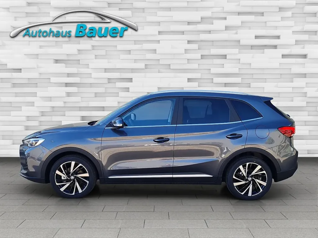 MG ZS 1.5 Hybrid+ Luxury SUV / Off-road vehicle – Image 3