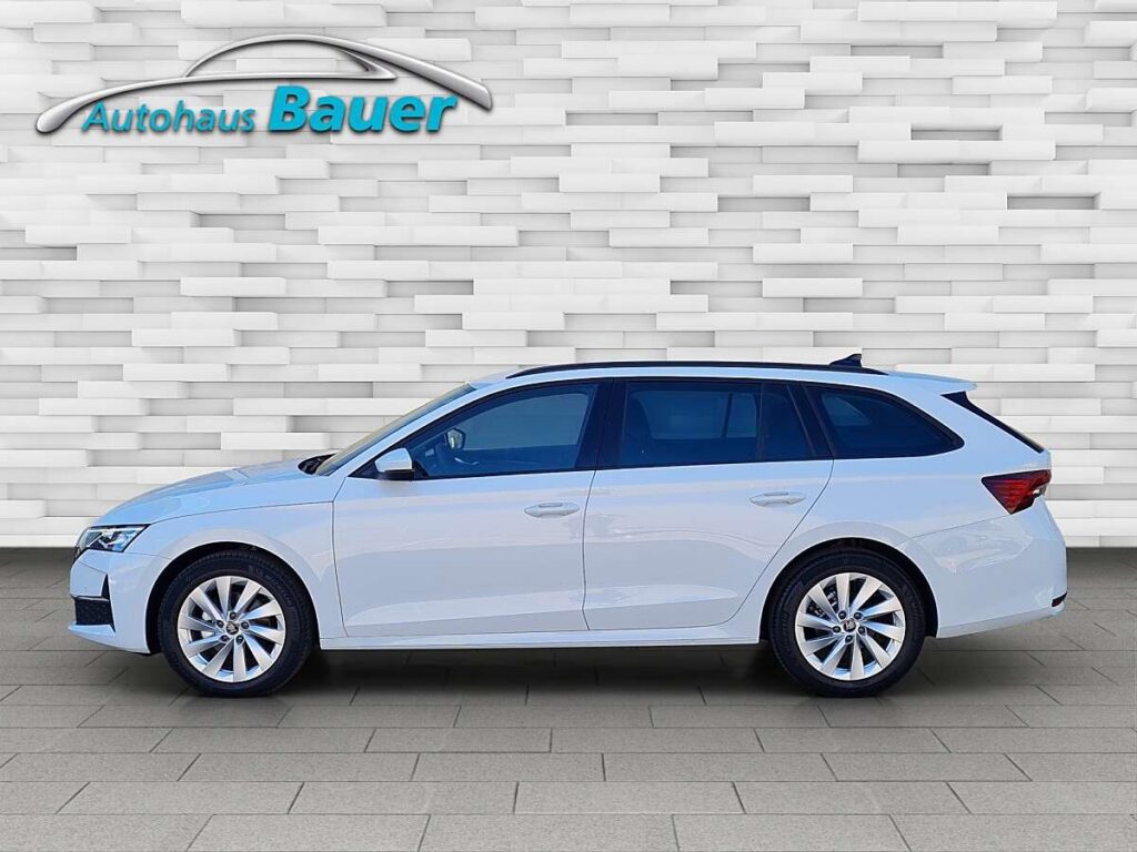 Vehicle 990361937 - Image 3