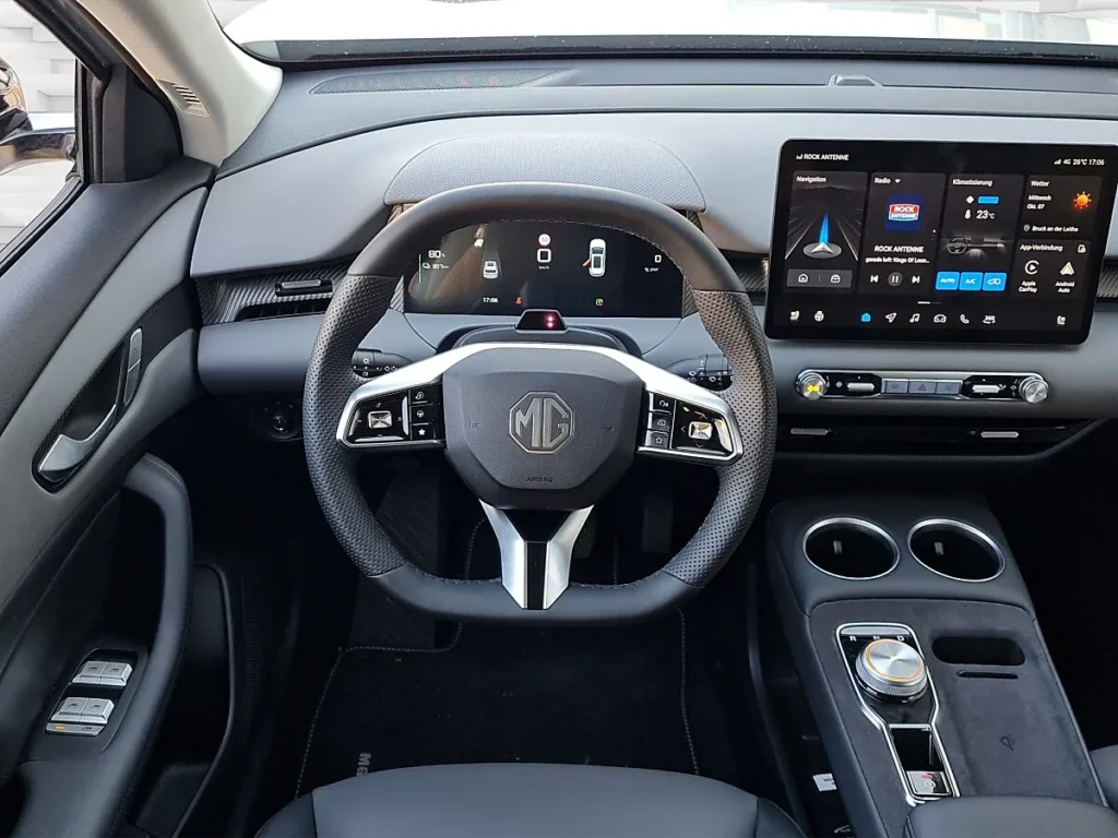 Vehicle 997924046 - Image 10